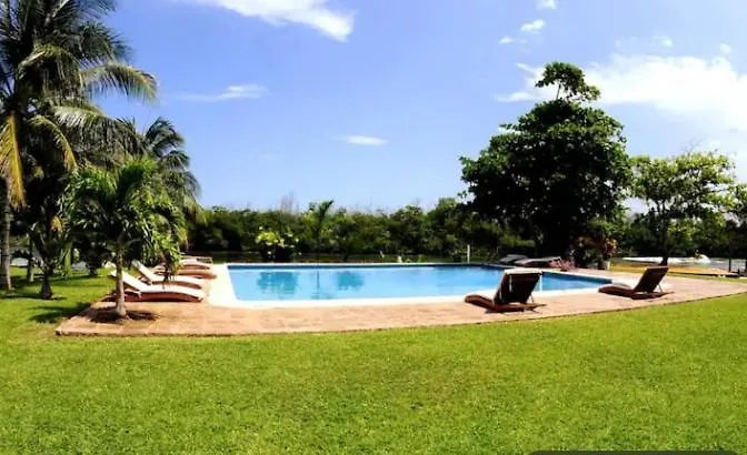 Casa Zona Hotelera Cancun contacts