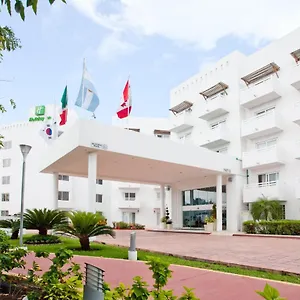Ocean View Arenas Cancún